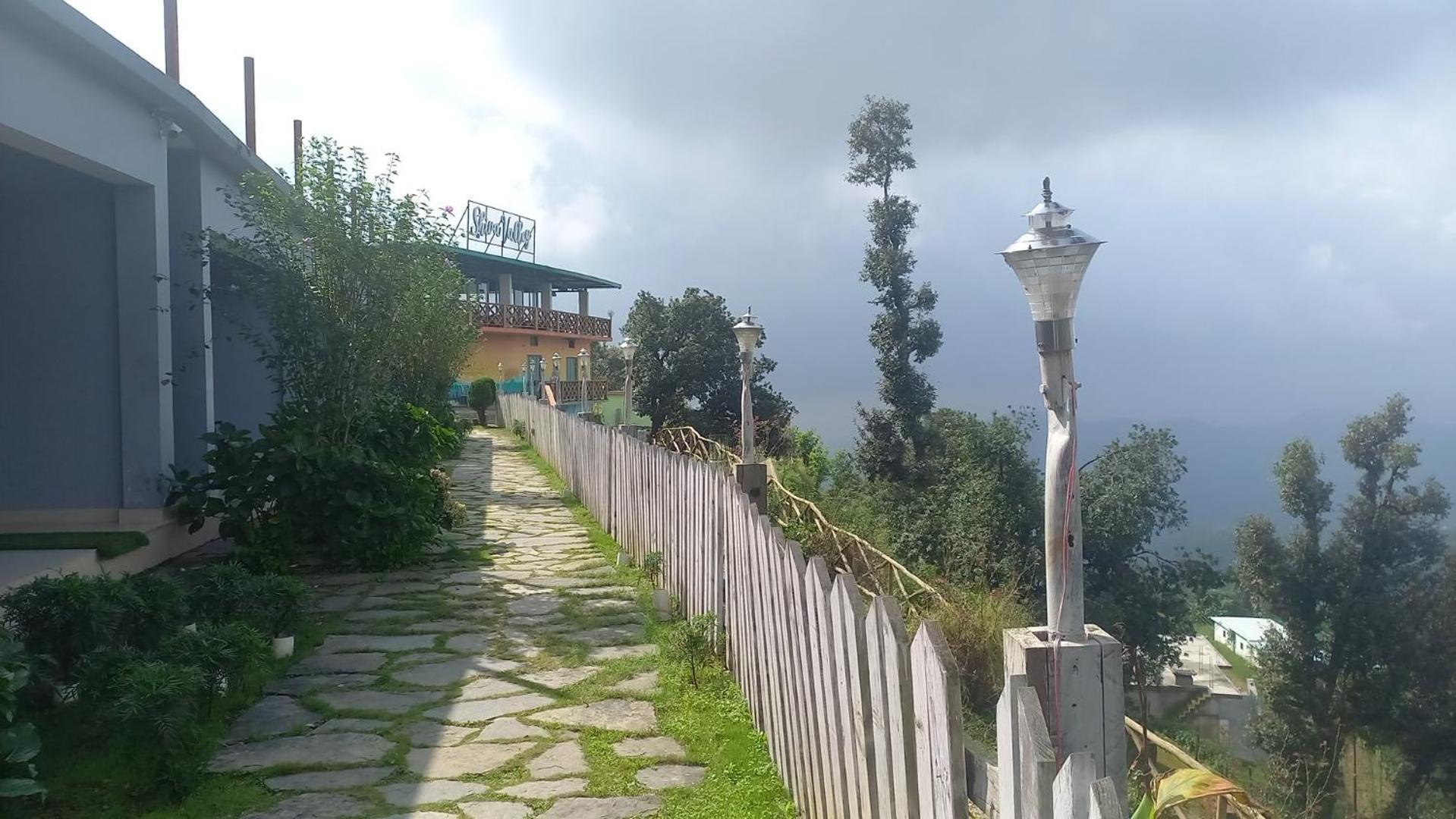Shiva Valley Resort Kokhliyal Gaon Extérieur photo