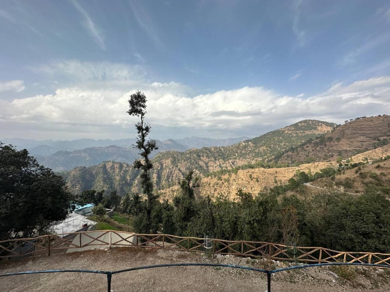 Shiva Valley Resort Kokhliyal Gaon Extérieur photo